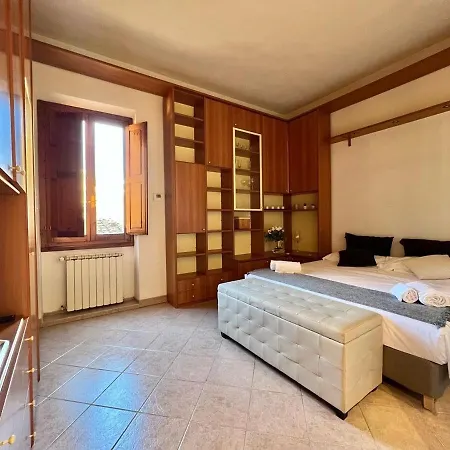 Sofy Squared San Apartment Florence